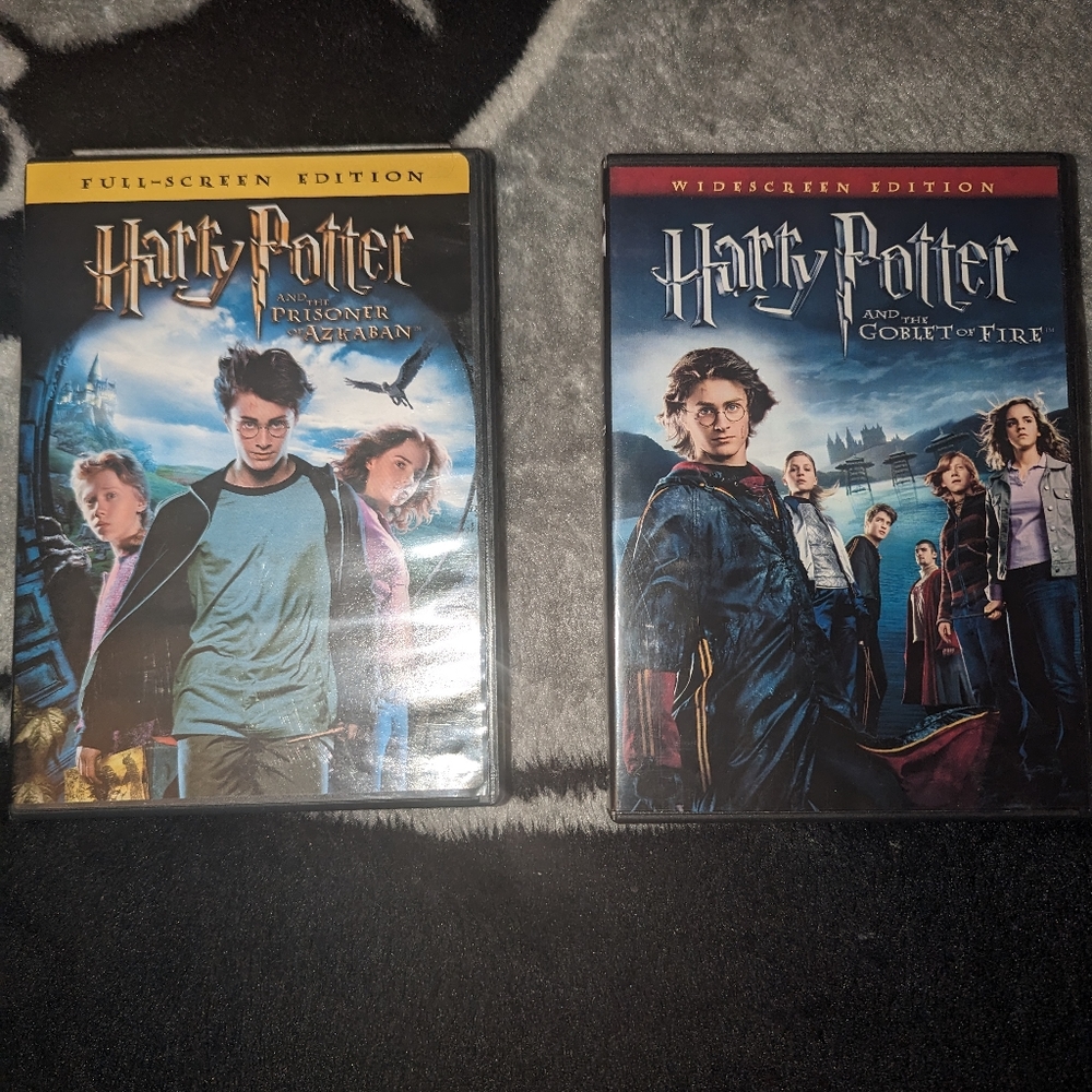 2 Harry Potter DVDs